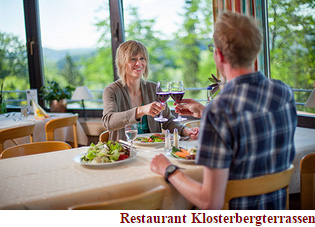 b12 restaurant 1